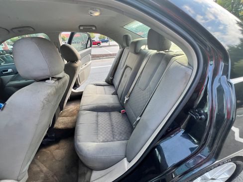 Used 2012 Ford Fusion S FWD image 10