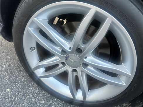 Used 2013 Mercedes-Benz C 250 image 5