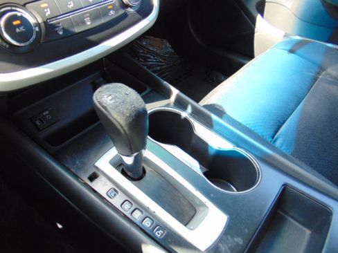 Used 2017 Nissan Altima 2.5 SR image 21