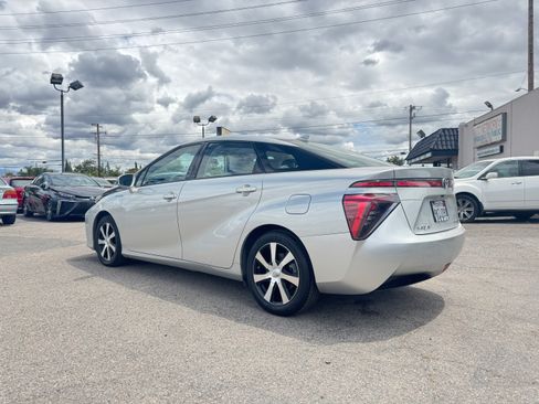 Used 2020 Toyota Mirai UNAVAIL FWD image 5
