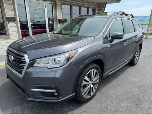 Used 2021 Subaru Ascent Limited 7-Passenger AWD/4WD image 2