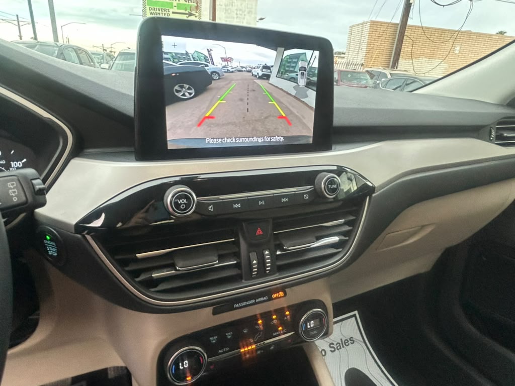 Used 2021 Ford Escape FWD SEL image 12