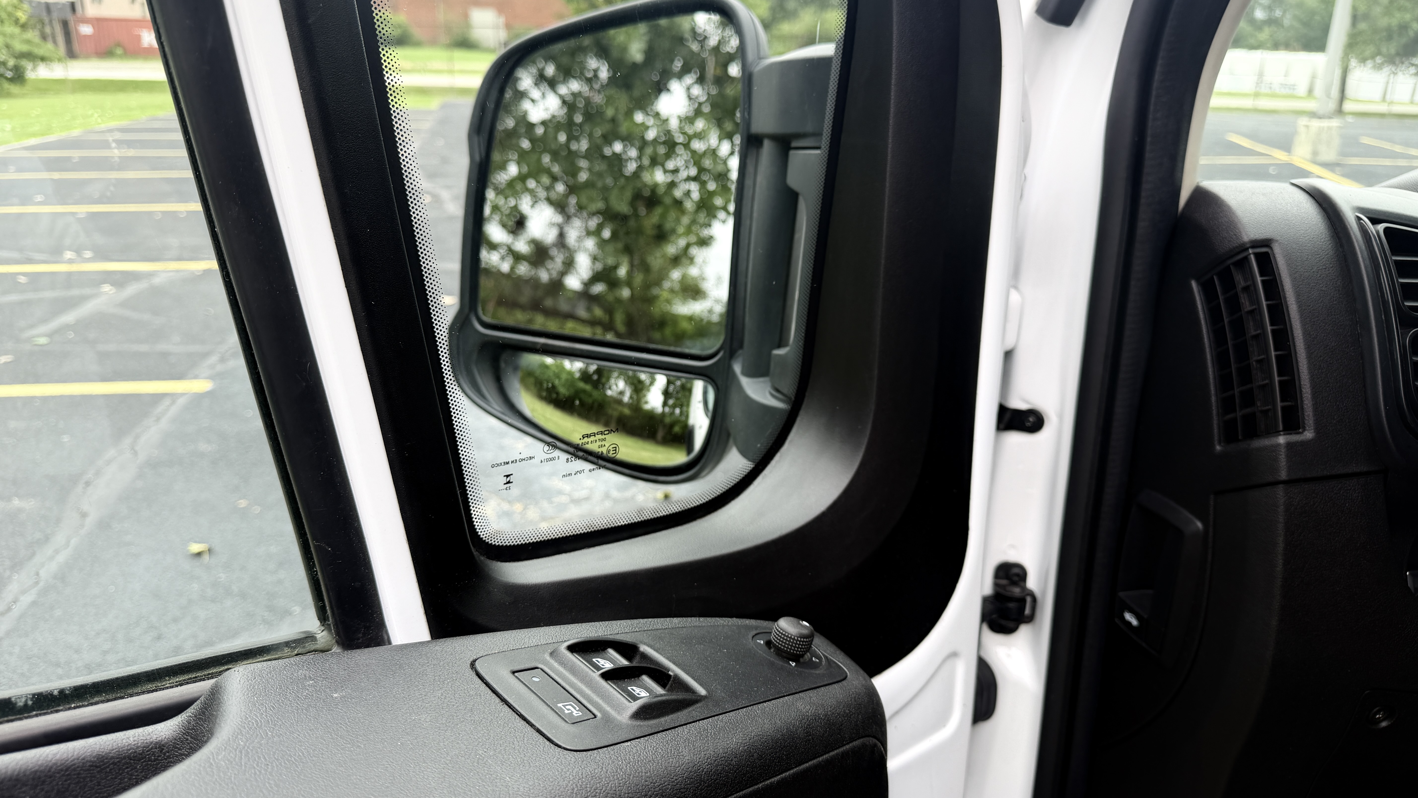 Used 2023 RAM ProMaster 2500 159 High Roof FWD image 11