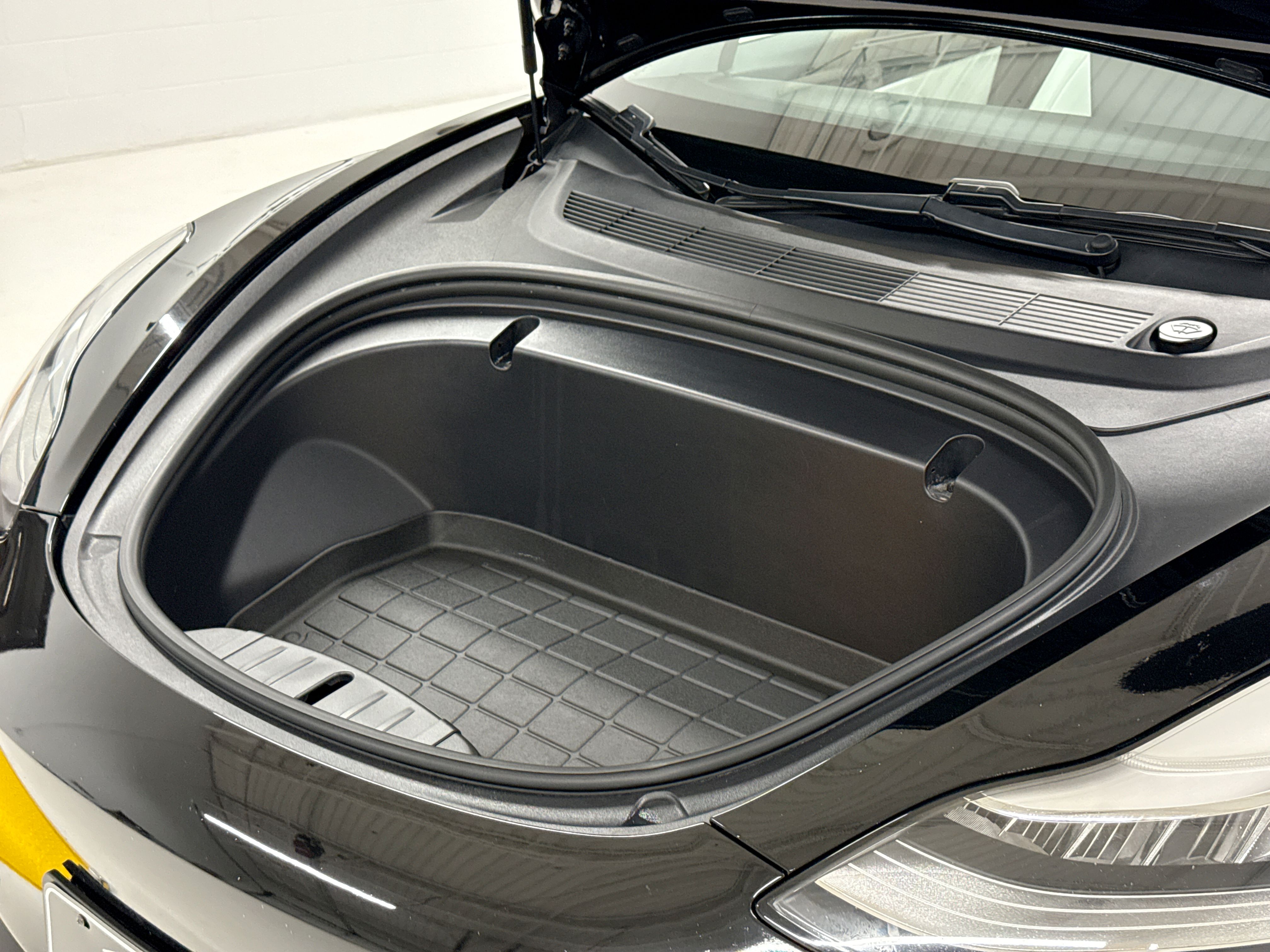 Used 2020 Tesla Model 3 Performance AWD/4WD image 11