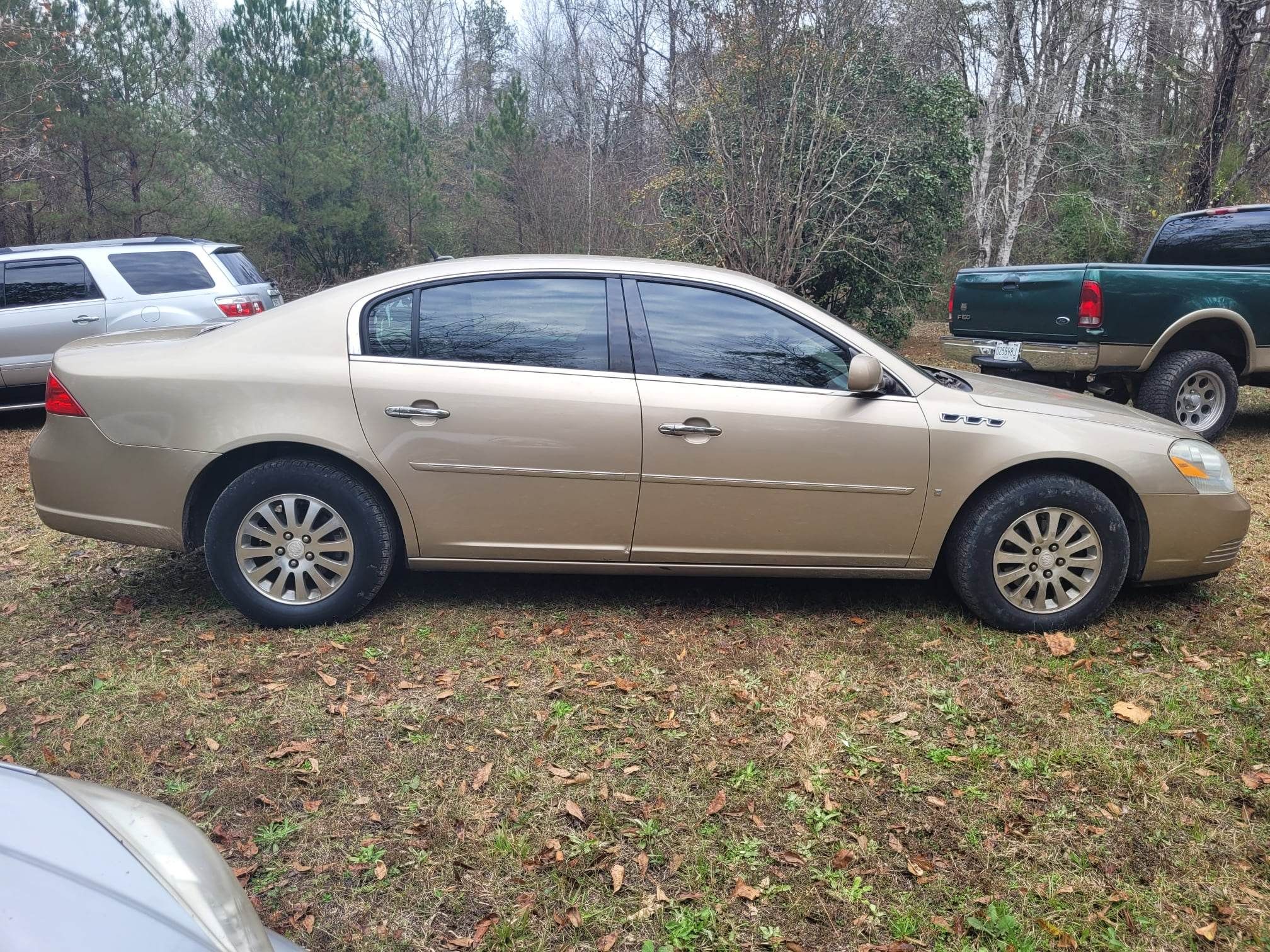 Used 2007 Buick Lucerne CX FWD image 2