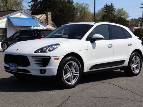 Used 2015 Porsche Macan S image 4
