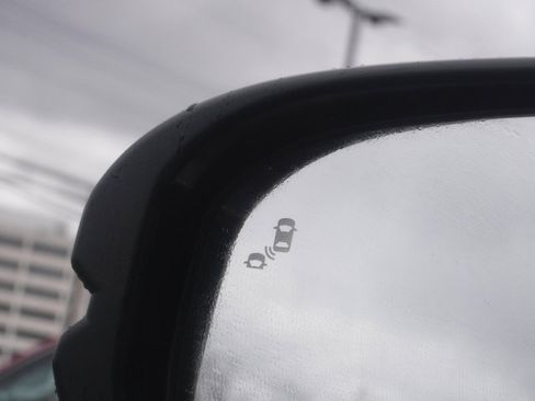 Used 2023 Honda CR-V EX image 32