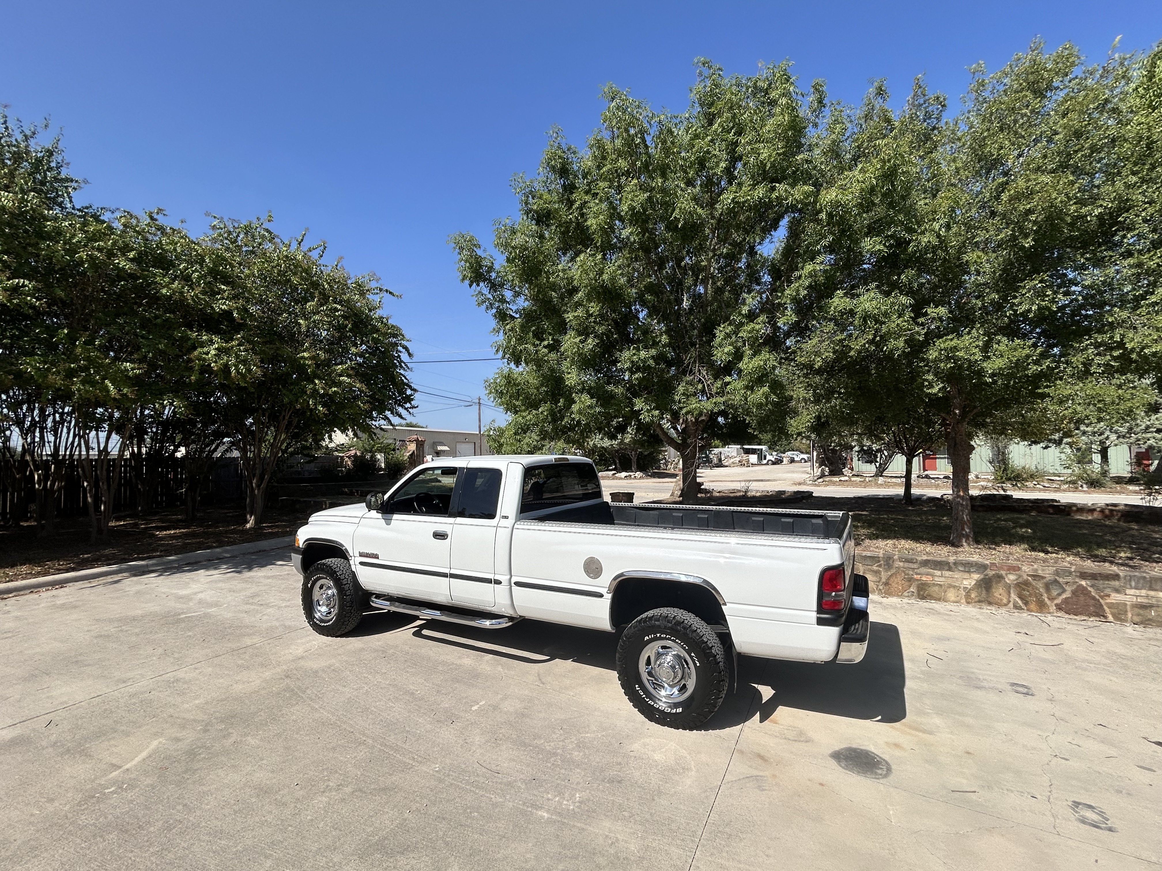 Used 1999 Dodge Ram 2500 Truck 4x4 Quad Cab image 8