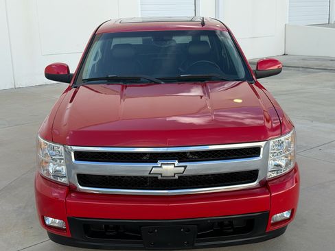 Used 2007 Chevrolet Silverado 1500 LTZ image 54