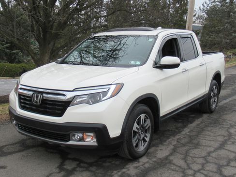 Used 2017 Honda Ridgeline RTL-E image 1