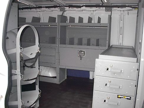 Used 2021 Chevrolet Express 3500 image 18