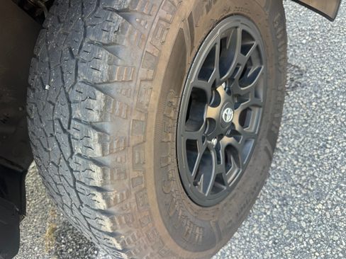Used 2021 Toyota Tacoma 4x4 Double Cab image 22