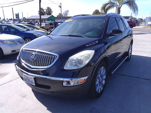 Used 2012 Buick Enclave Premium image 2