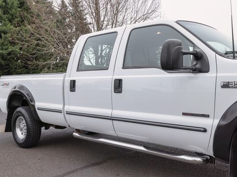 Used 1999 Ford F350 XLT image 20