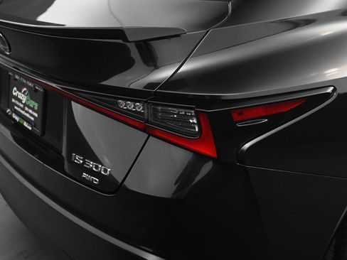 Used 2022 Lexus IS 300 image 14