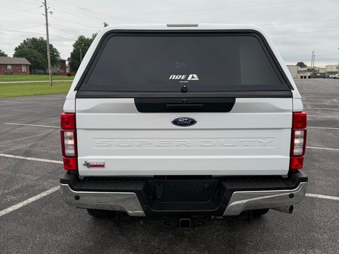 Used 2020 Ford F250 4x4 SuperCab Super Duty image 4