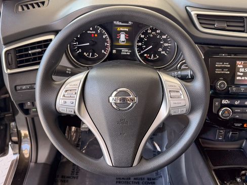 Used 2016 Nissan Rogue AWD image 9