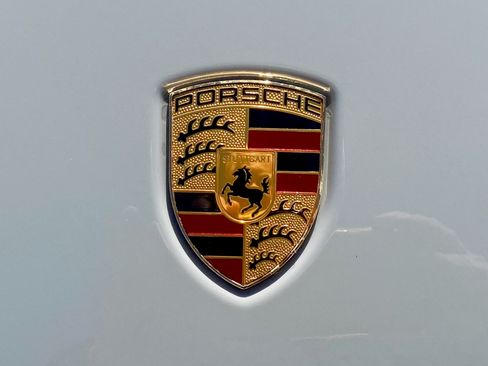 Used 2022 Porsche 911 Carrera 4 image 14