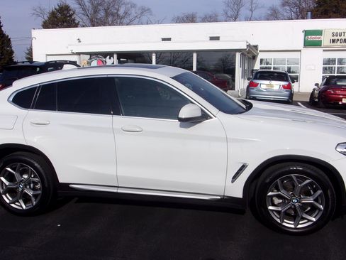 Used 2021 BMW X4 xDrive30i image 16