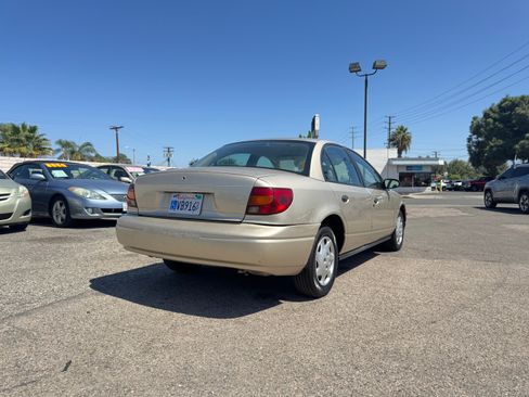 Used 2001 Saturn S-Series SL1 Sedan FWD image 8