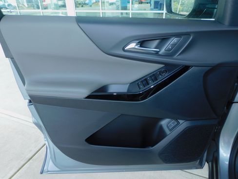 New 2026 Chevrolet Equinox LT image 19