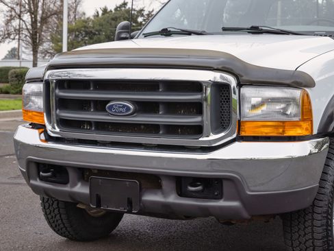 Used 1999 Ford F350 XLT image 15