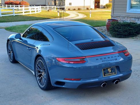 Used 2017 Porsche 911 Carrera 4S image 23