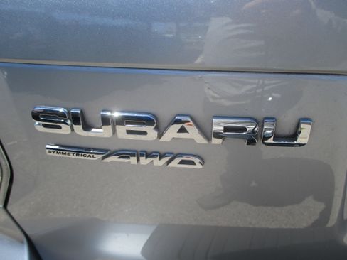Used 2018 Subaru Forester 2.5i Premium AWD/4WD image 17