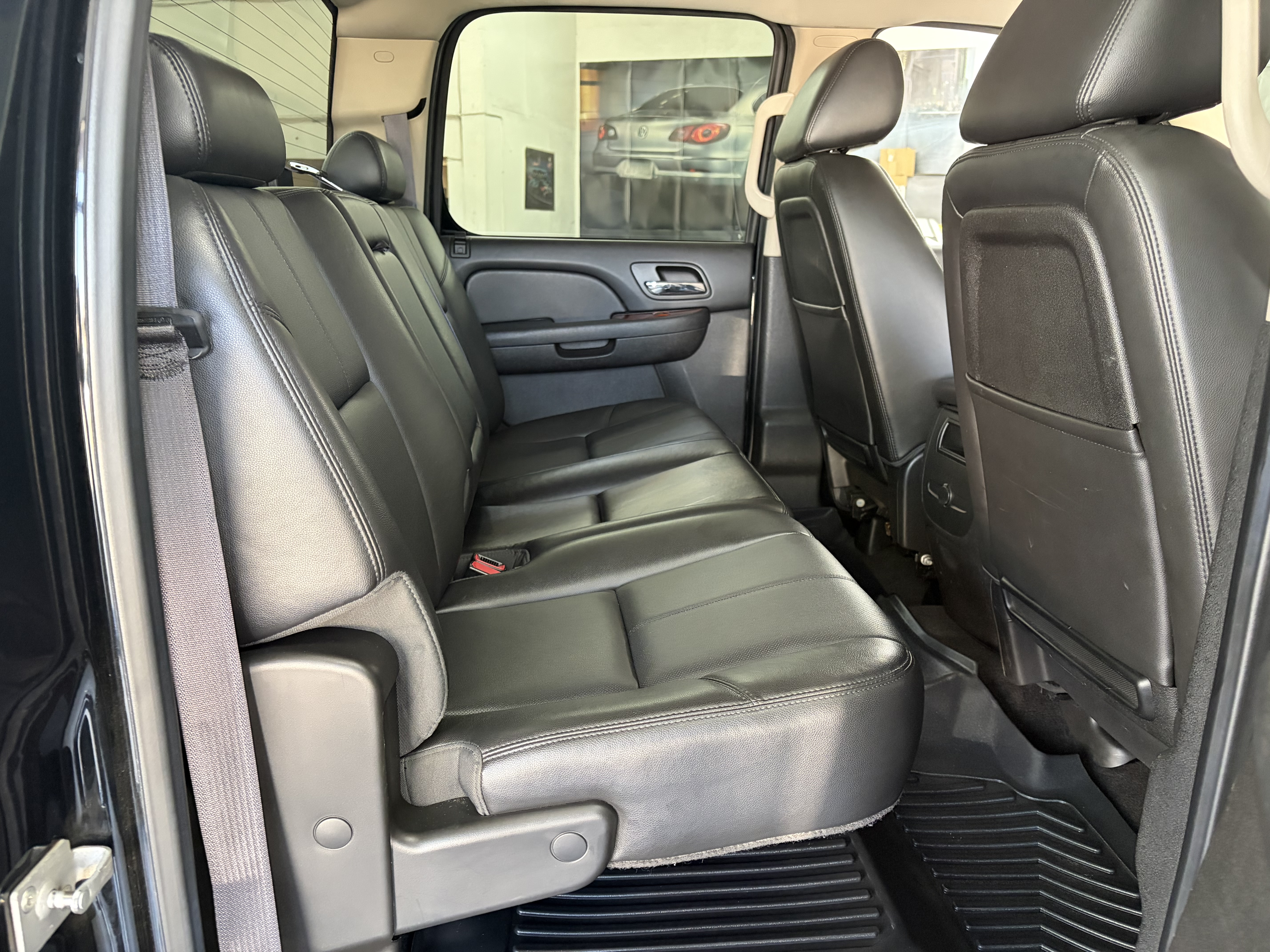 Used 2014 Chevrolet Silverado 2500 4x4 Crew Cab LTZ w/ Z71 image 15