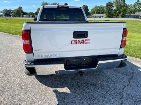 Used 2018 GMC Sierra 1500 SLE image 6