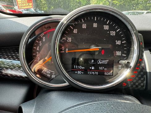 Used 2017 MINI Cooper S 4-Door Hardtop FWD image 28