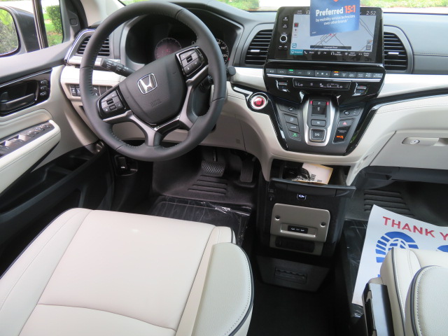Used 2026 Honda Odyssey Touring image 24