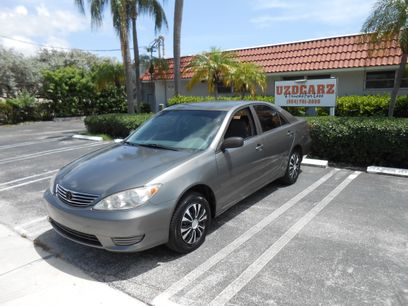 Used 2005 Toyota Camry LE
