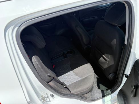 Used 2021 Chevrolet Spark LS FWD image 8