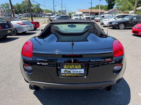 Used 2008 Pontiac Solstice GXP Convertible RWD image 28