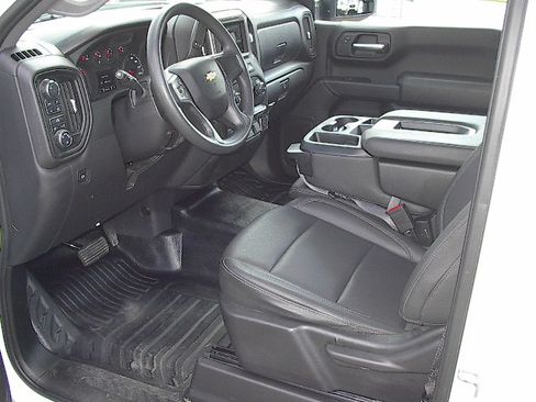 Used 2024 Chevrolet Silverado 1500 W/T AWD/4WD image 14