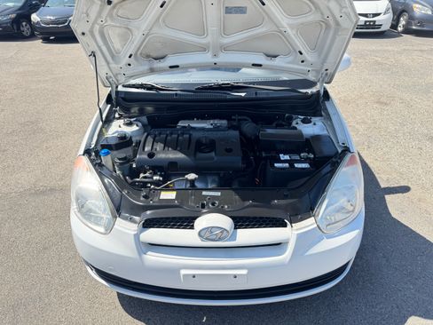 Used 2009 Hyundai Accent GS Hatchback FWD image 22