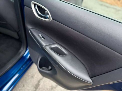 Used 2016 Nissan Sentra SV image 19