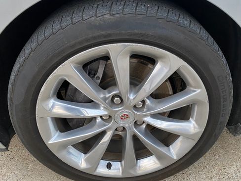 Used 2013 Cadillac XTS Premium image 9