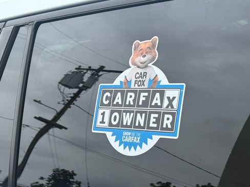 Used 2022 Toyota Highlander XLE image 17