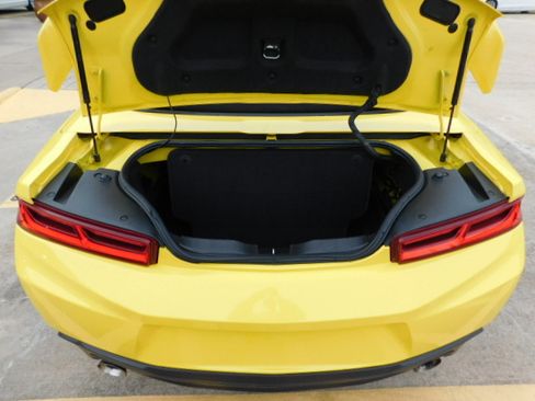 Used 2017 Chevrolet Camaro LT image 11