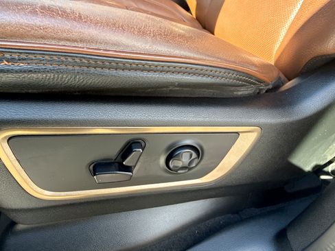 Used 2019 RAM 1500 Longhorn image 5