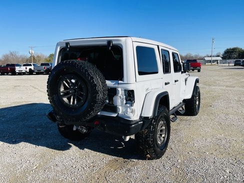 Used 2025 Jeep Wrangler Rubicon 392 image 5