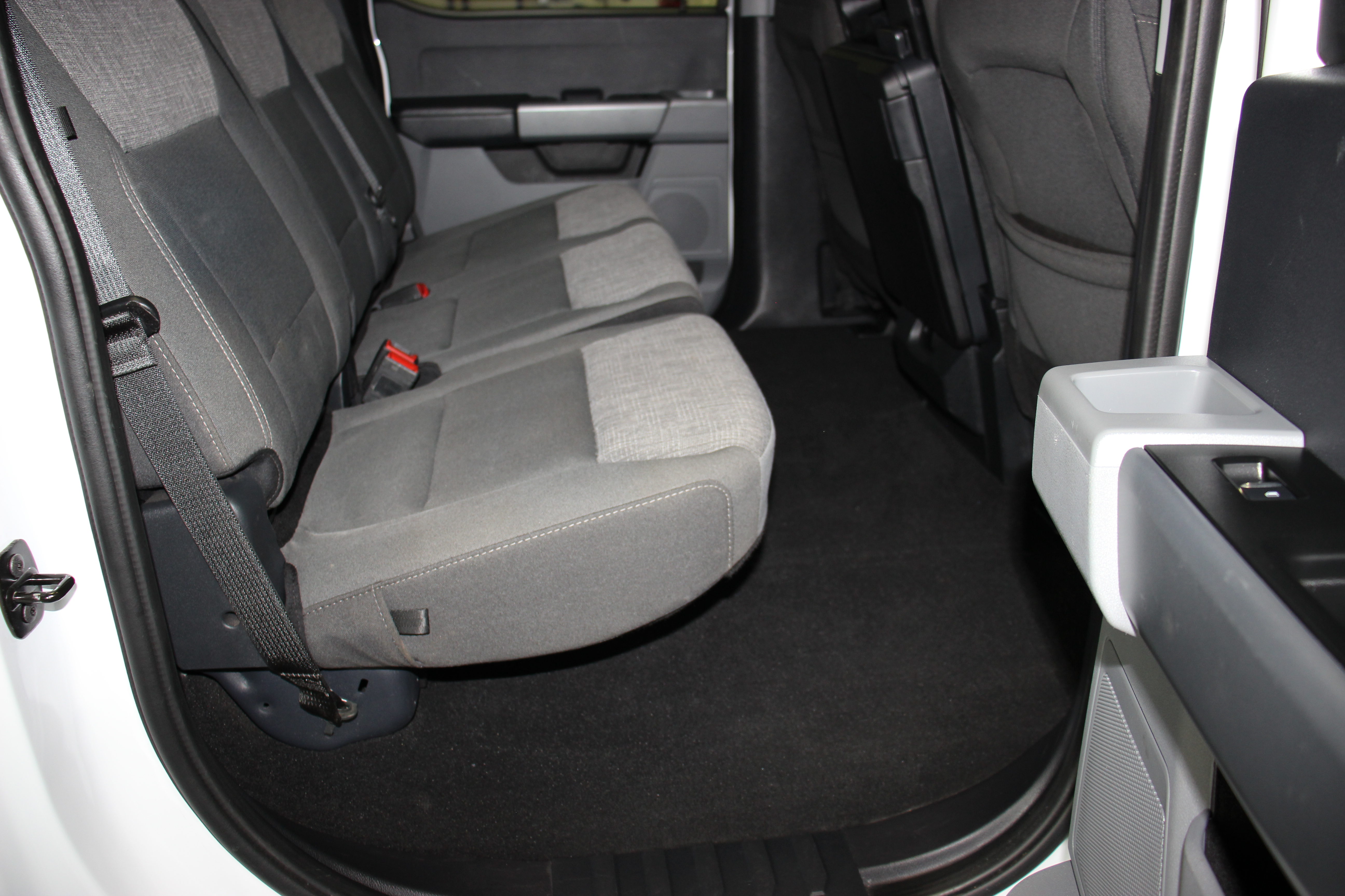 Used 2024 Ford F350 4x4 Crew Cab DRW Super Duty image 26