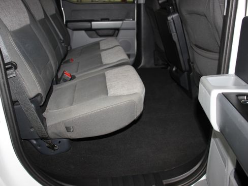 Used 2024 Ford F350 4x4 Crew Cab DRW Super Duty image 26