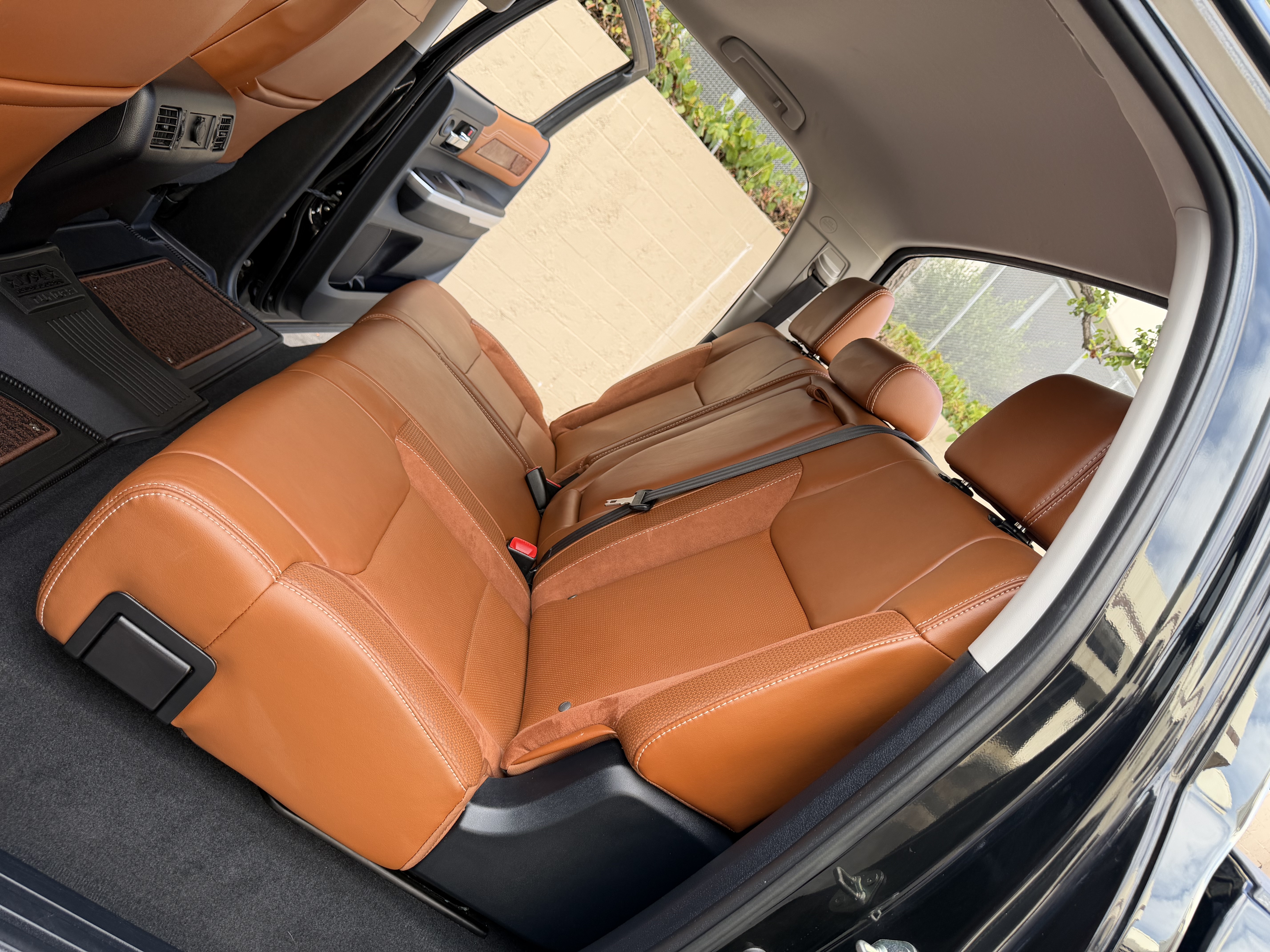Used 2014 Toyota Tundra 1794 Edition AWD/4WD image 31