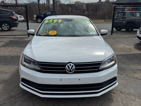Used 2017 Volkswagen Jetta image 1