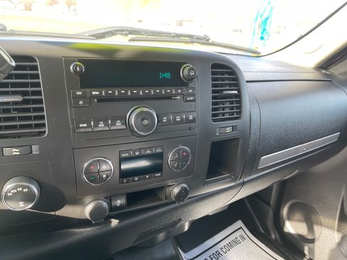 Used 2013 Chevrolet Silverado 1500 LT Z71 image 5