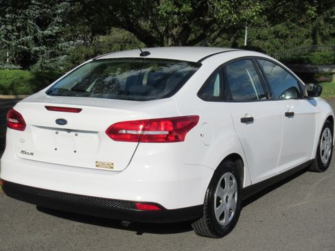 Used 2015 Ford Focus S image 7