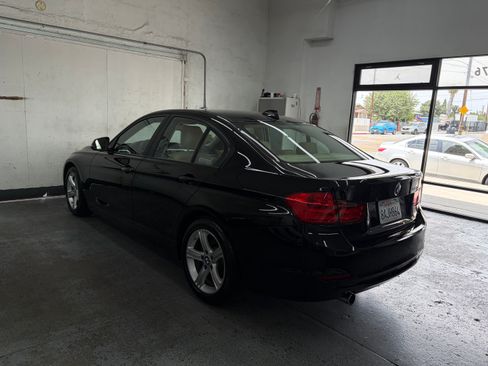Used 2015 BMW 320i Sedan RWD image 4